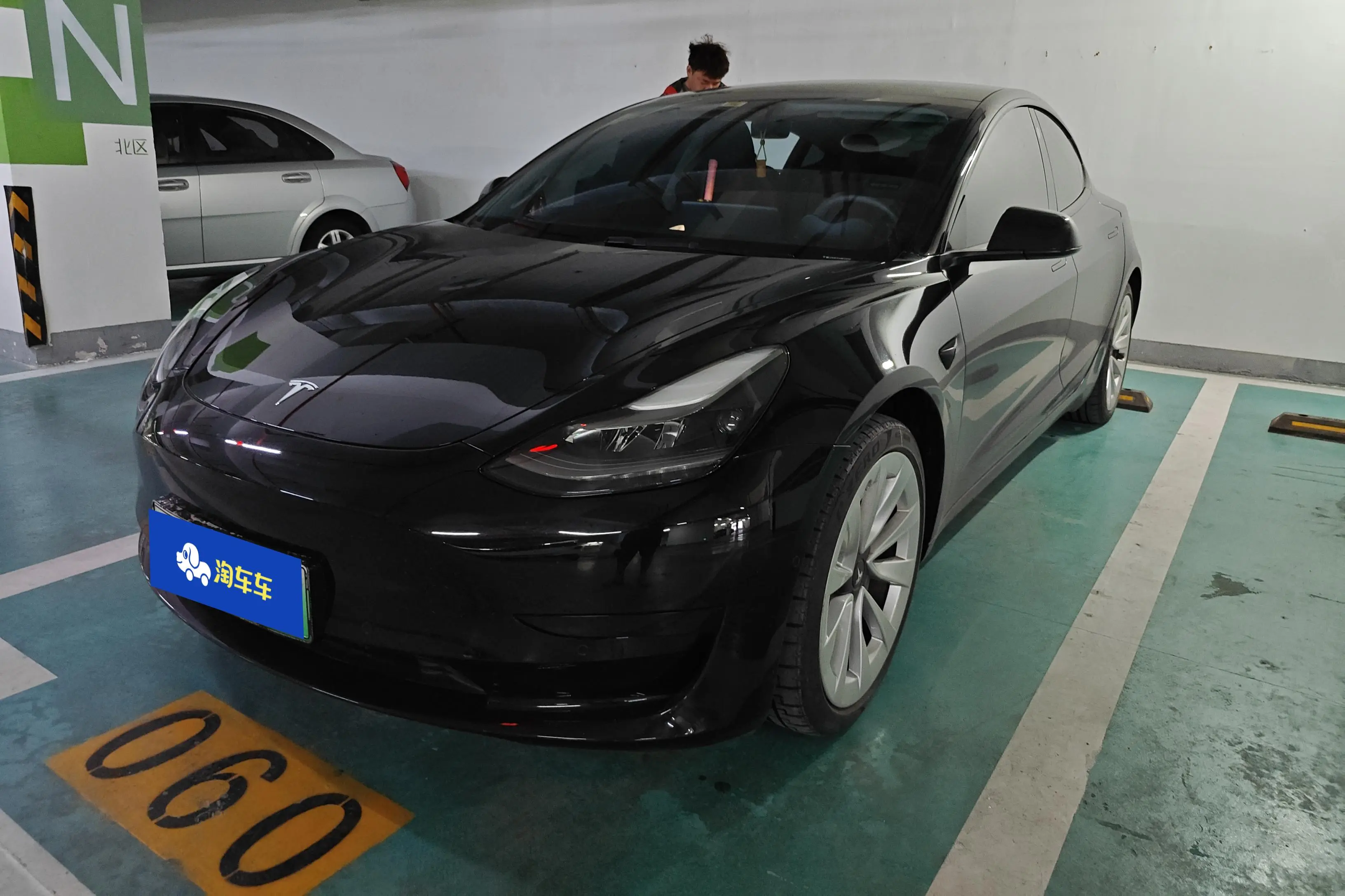 Tesla Model 3  из Китая