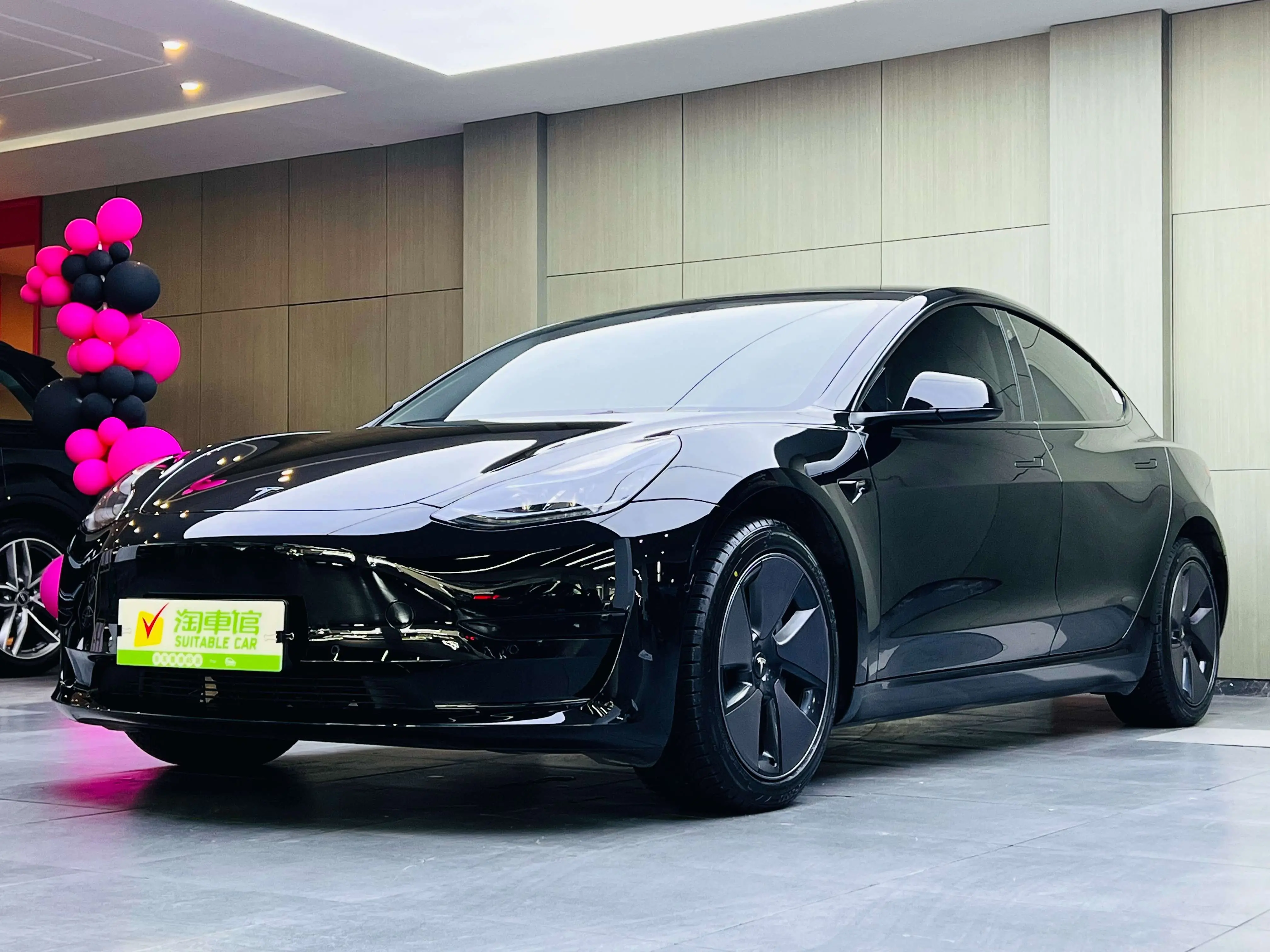 Tesla Model 3  из Китая