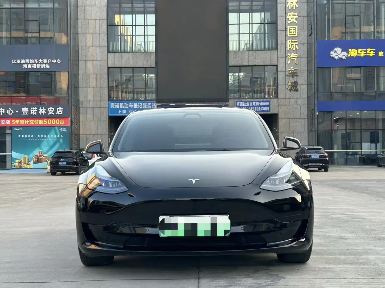 Tesla Model 3  из Китая