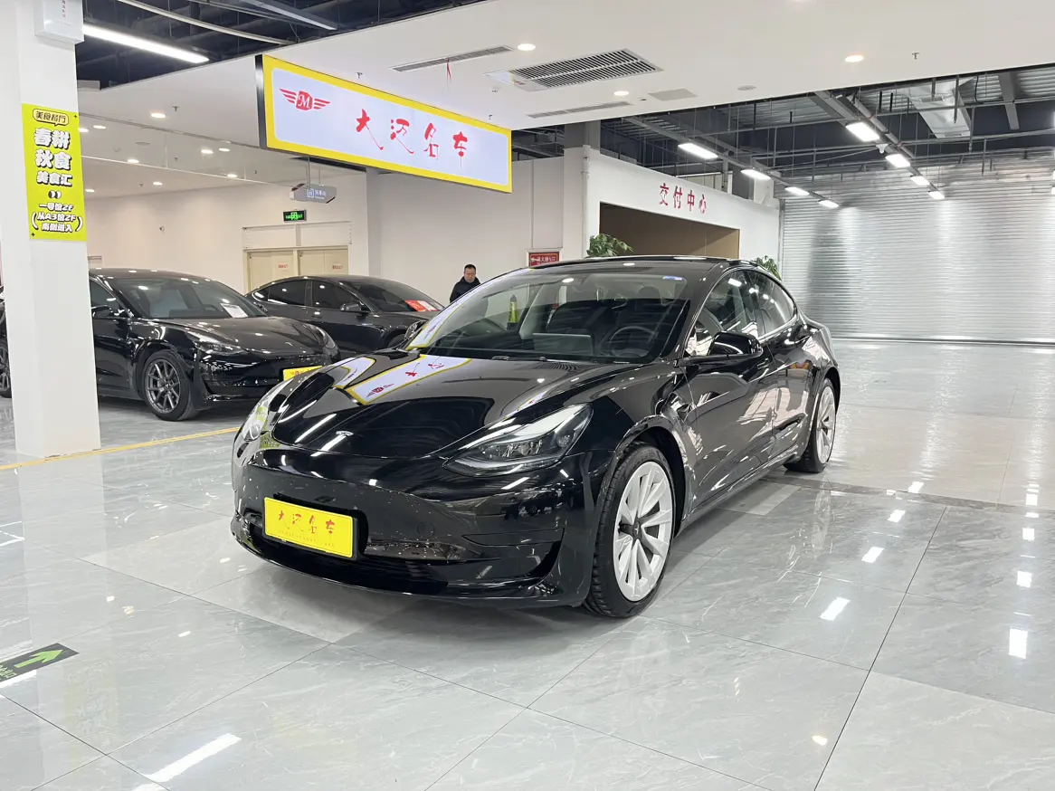 Tesla Model 3  из Китая