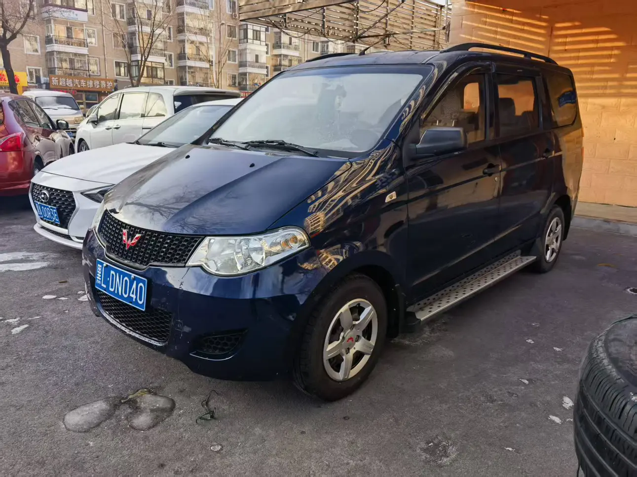 Wuling Hongguang  из Китая