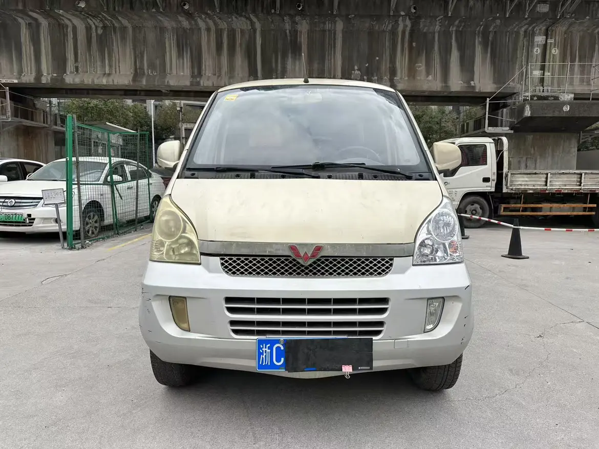Wuling Rongguang  из Китая