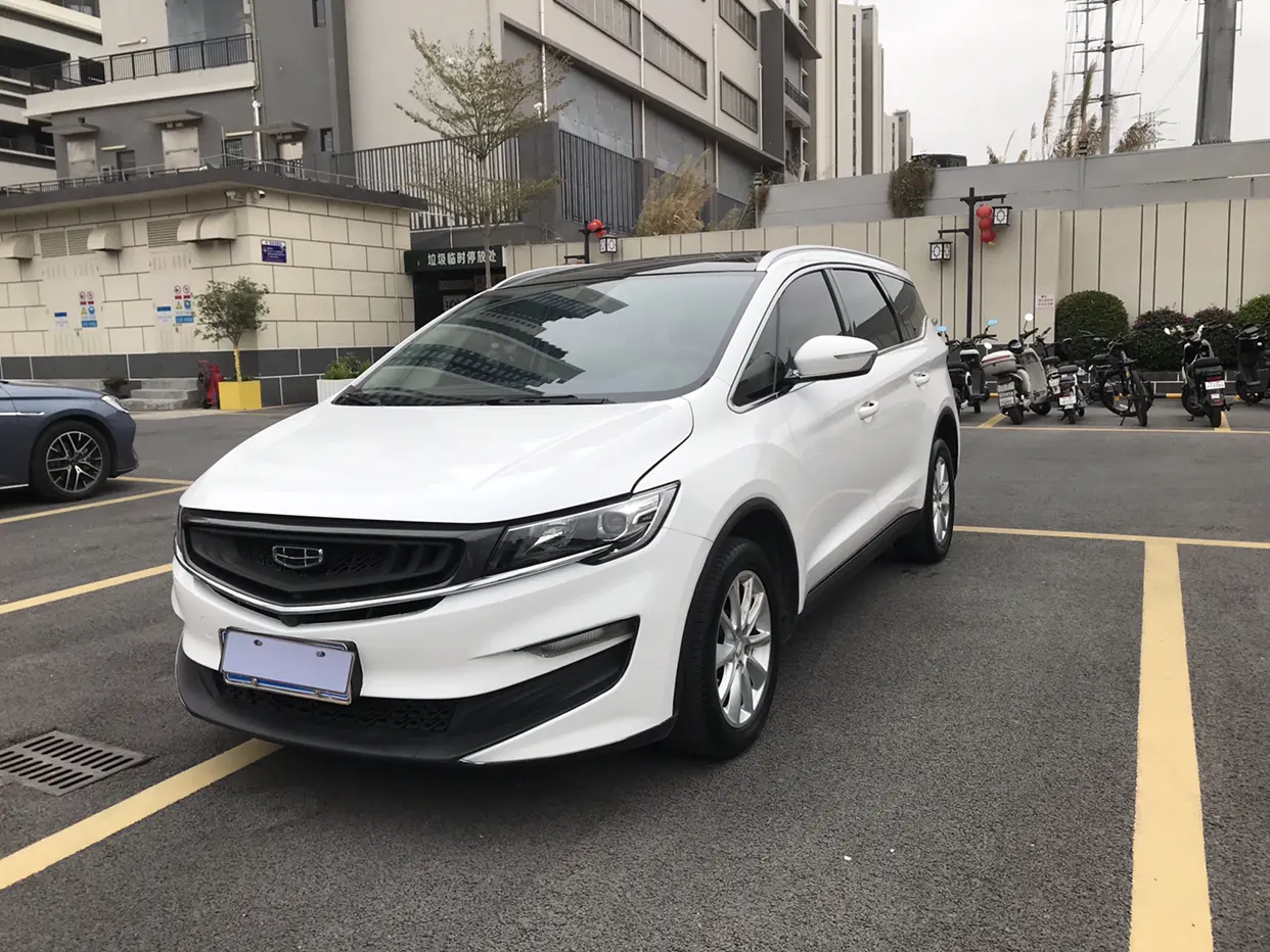 Geely Jiaji  из Китая
