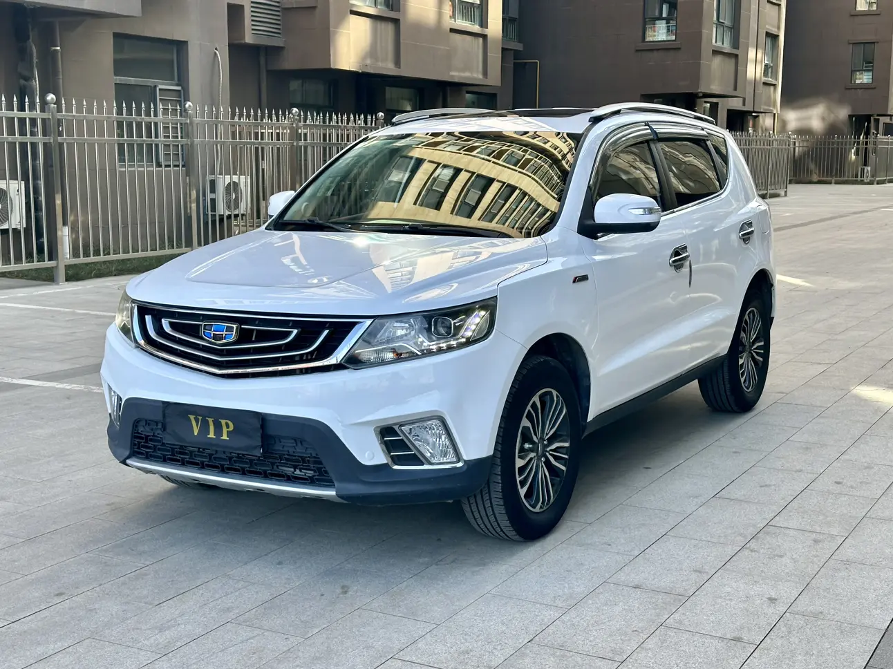Geely Vision X6  из Китая