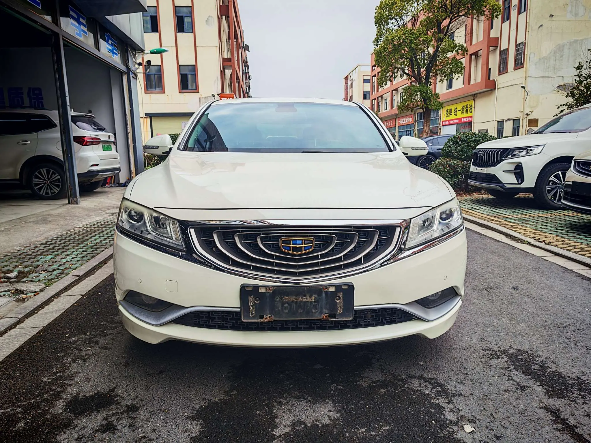 Geely Borui  из Китая