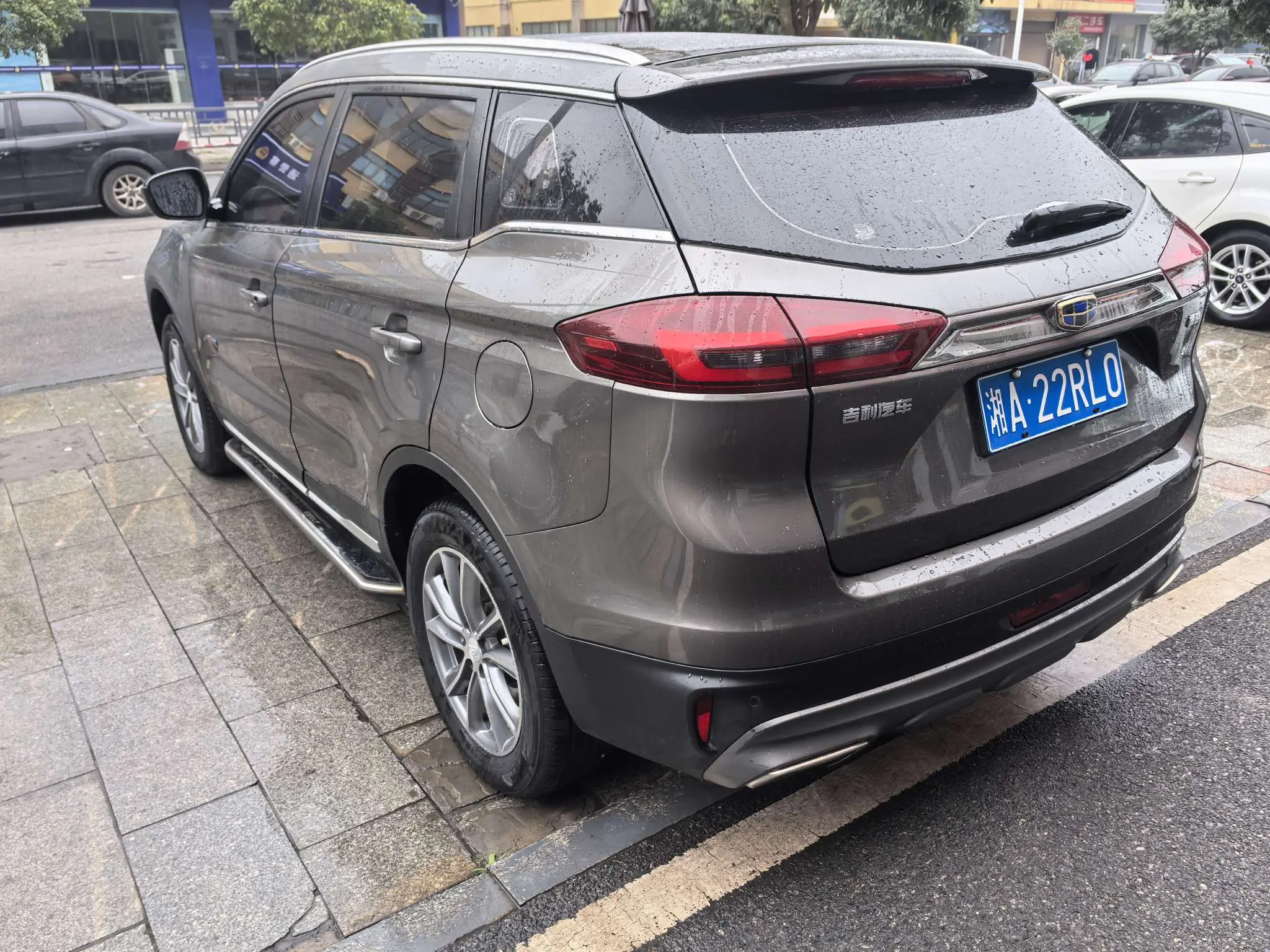 Geely Atlas (Boyue)  из Китая