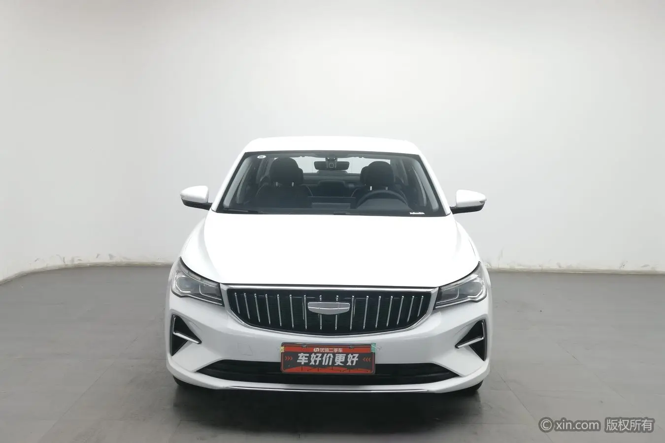 Geely Emgrand  из Китая