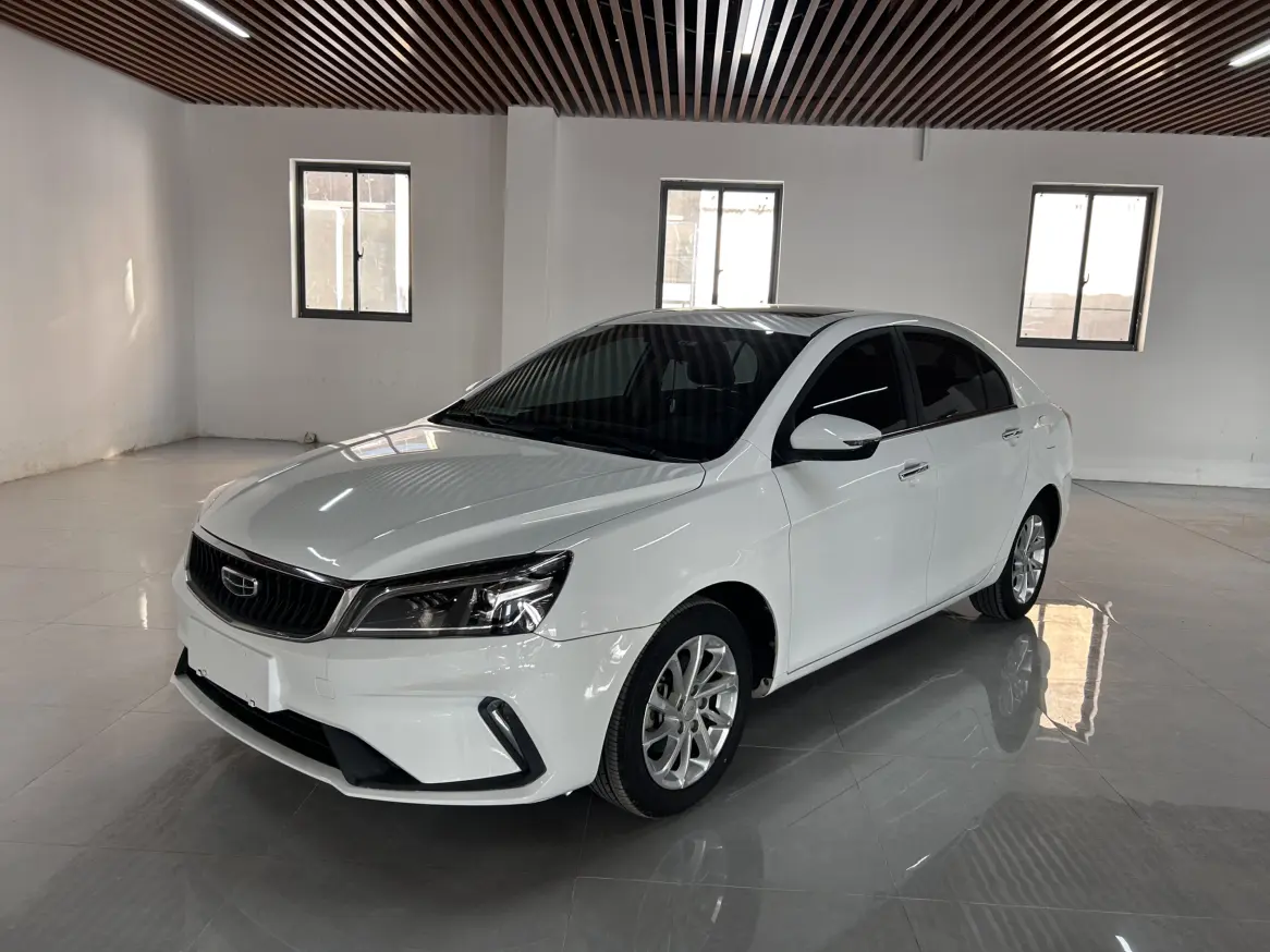 Geely Emgrand  из Китая
