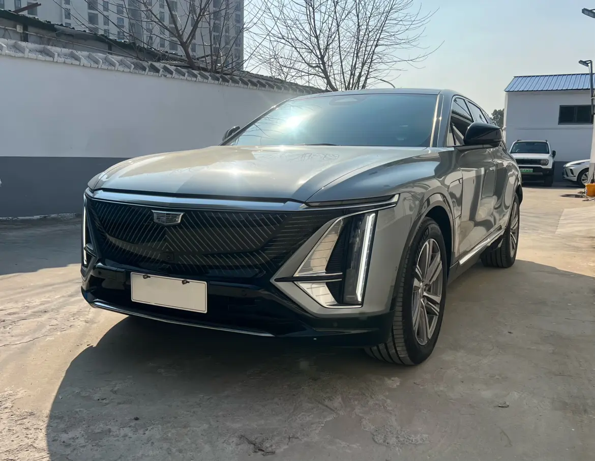 Cadillac IQ Ruige  из Китая