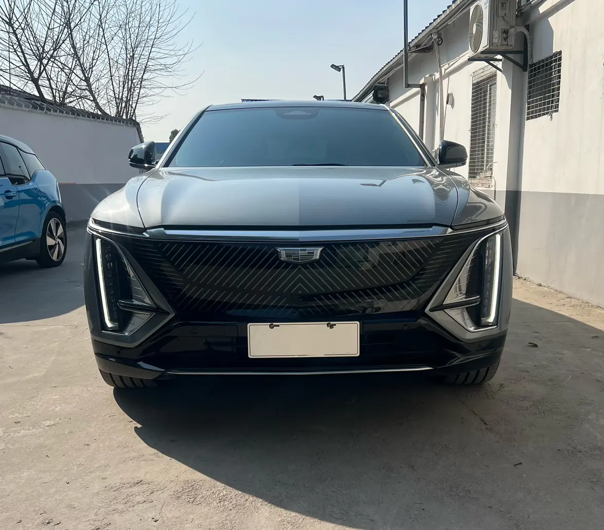 Cadillac IQ Ruige  из Китая