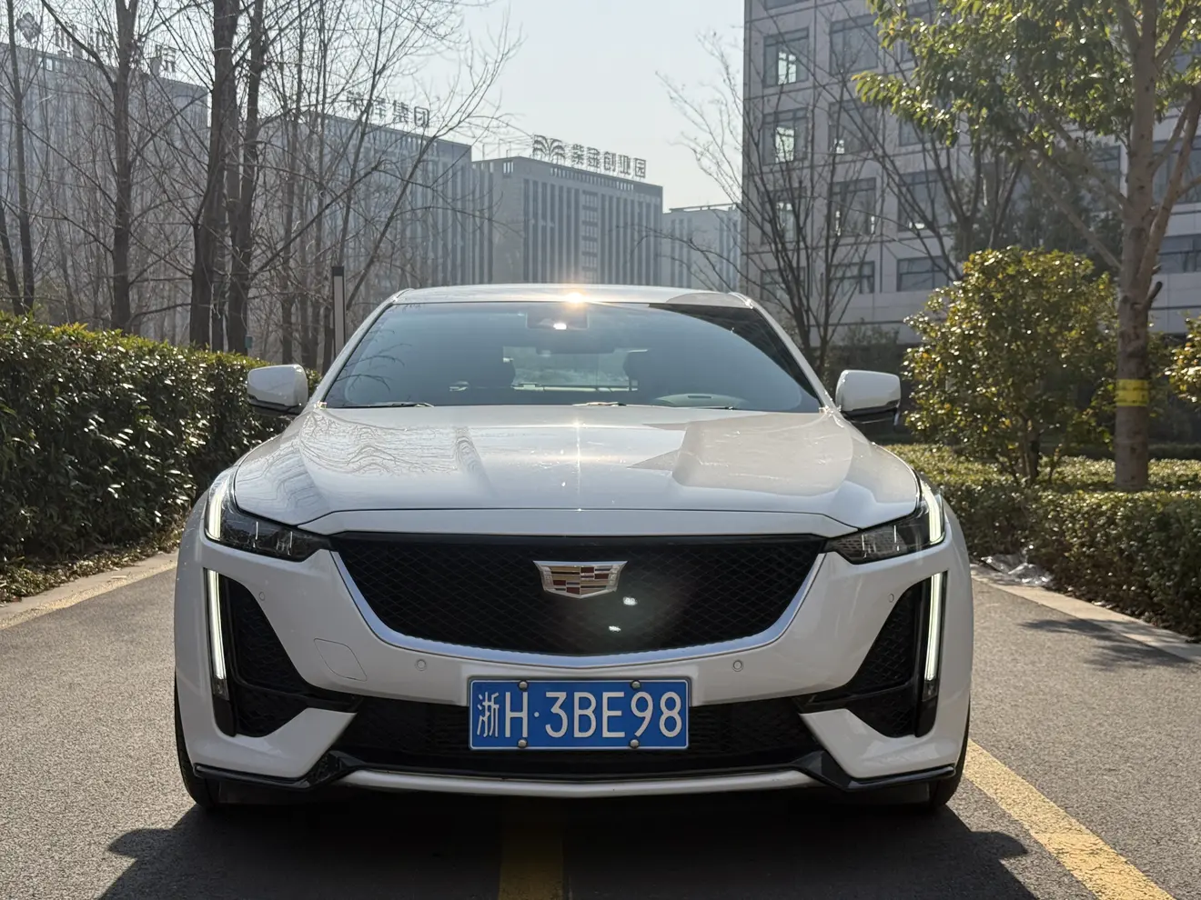 Cadillac CT5  из Китая