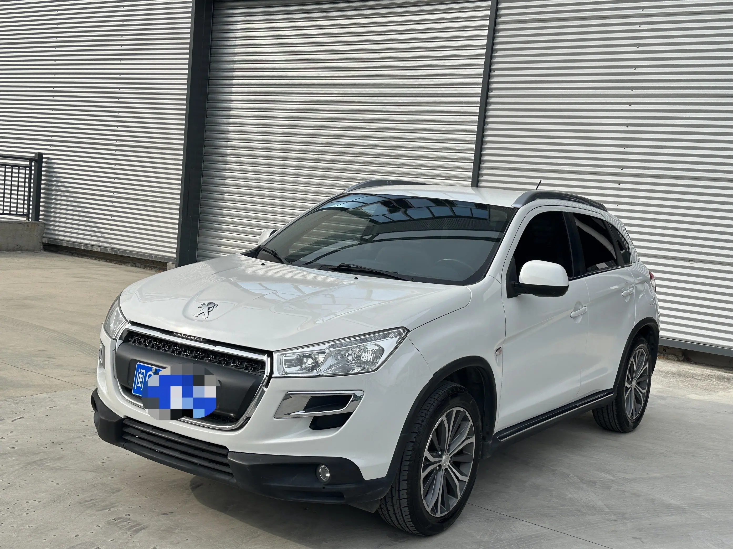 Peugeot 4008  из Китая