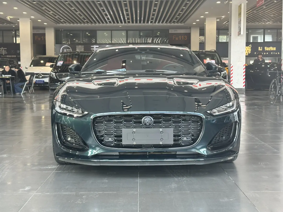 Jaguar F-TYPE  из Китая