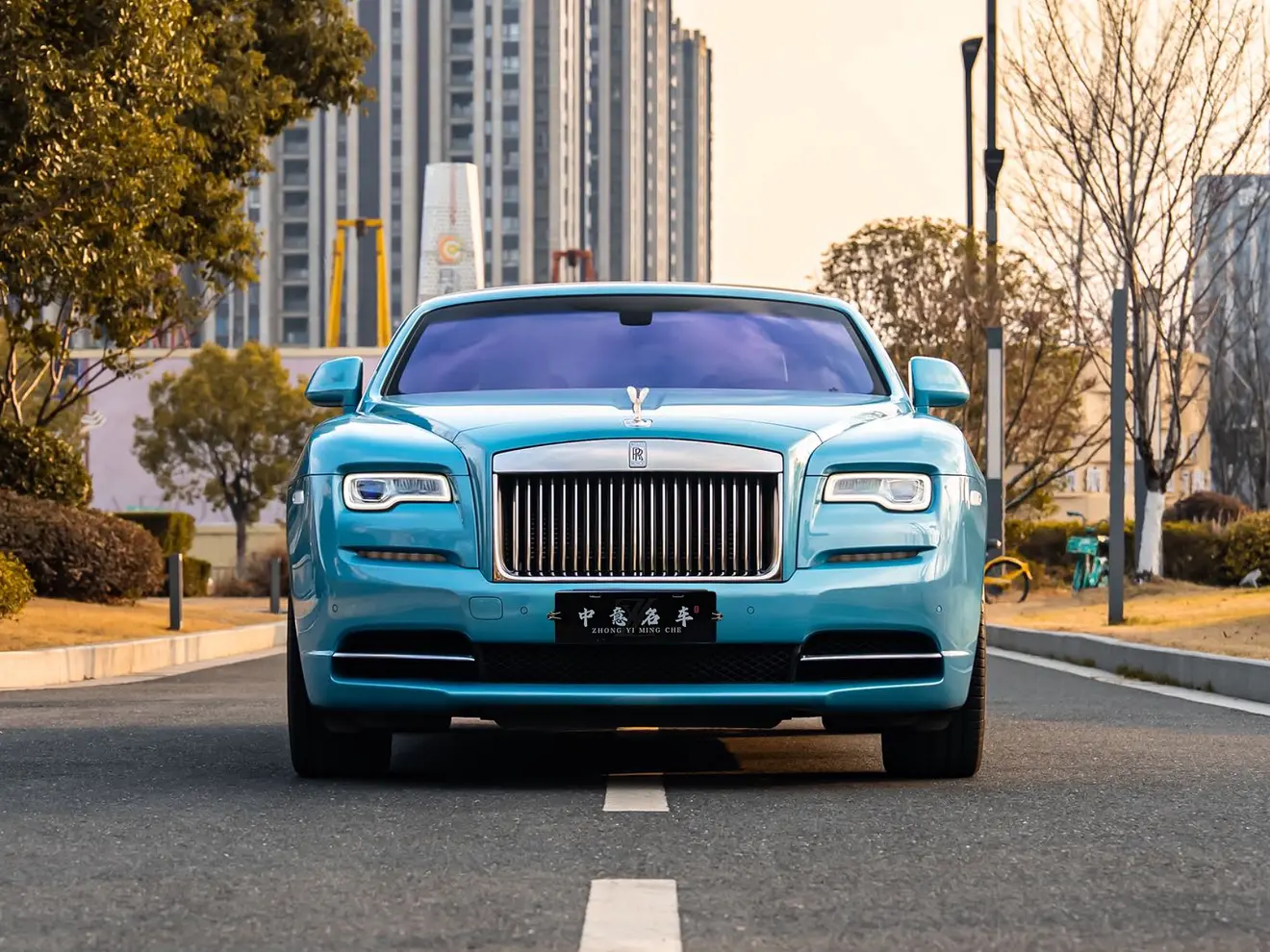 Rolls Royce Yao Ying  из Китая