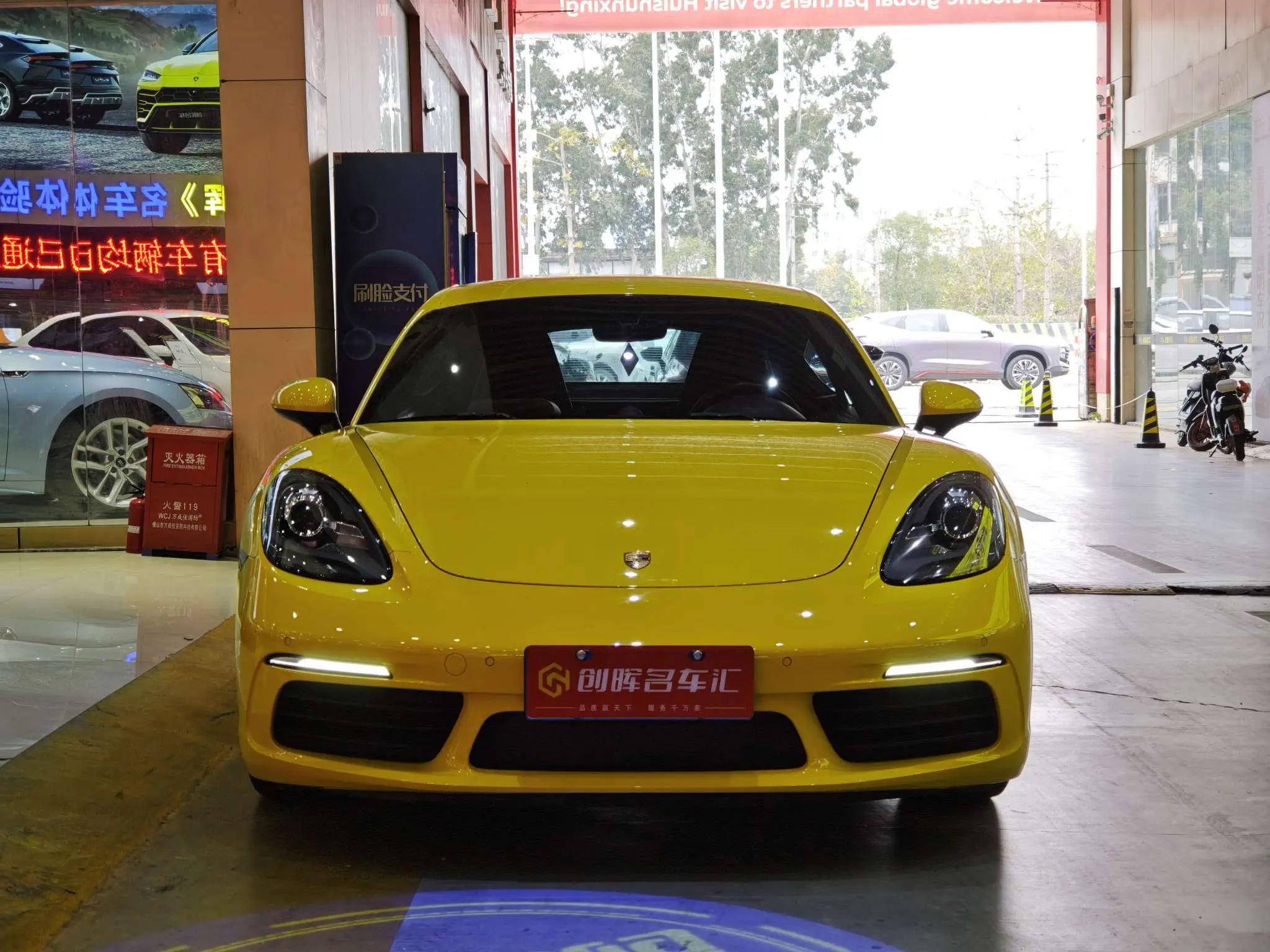 Porsche 718  из Китая