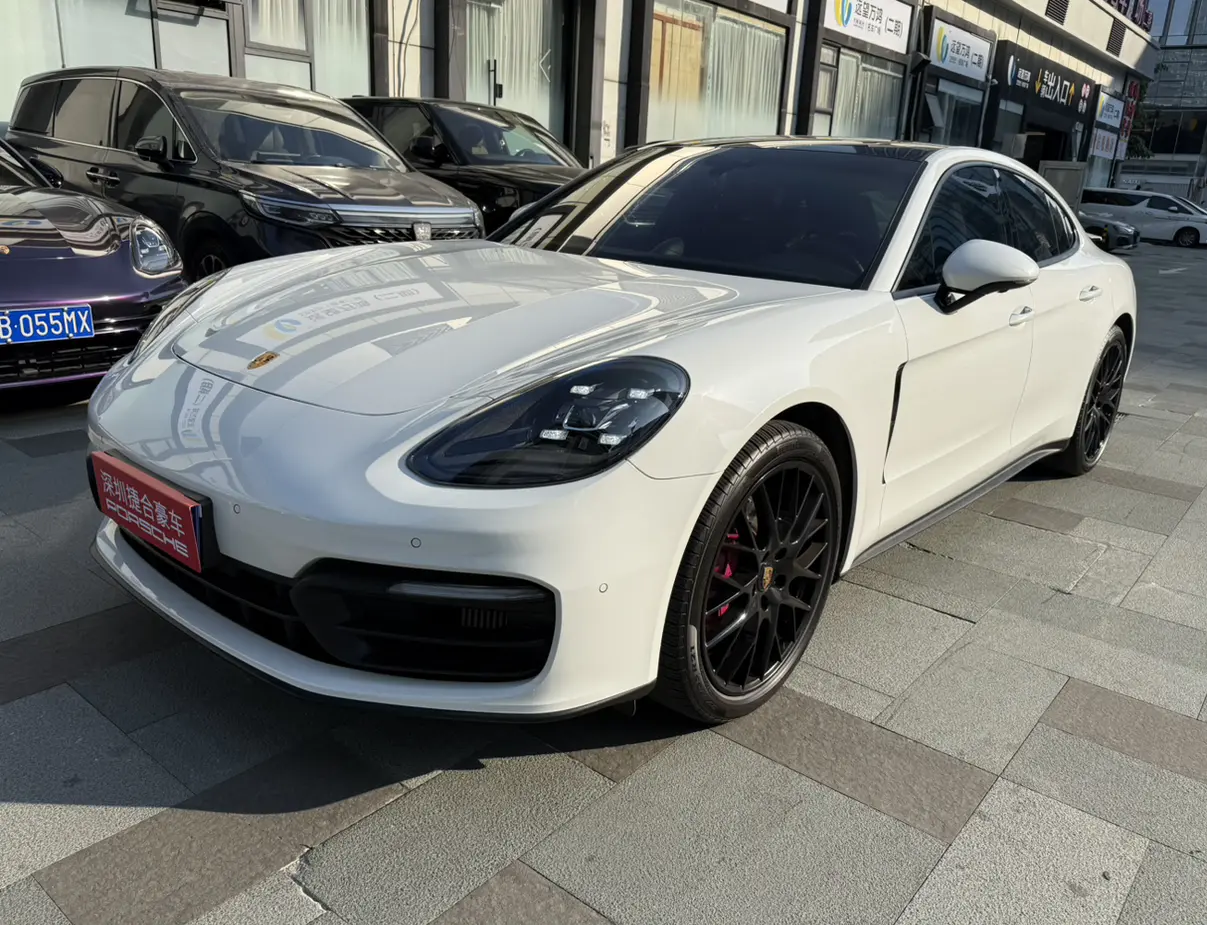Porsche Panamera  из Китая