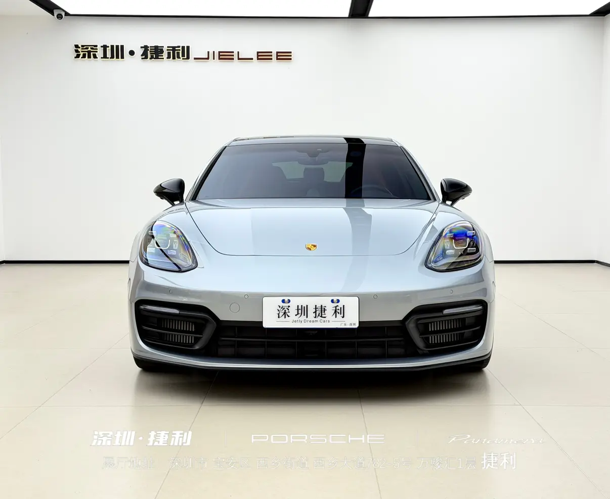 Porsche Panamera  из Китая