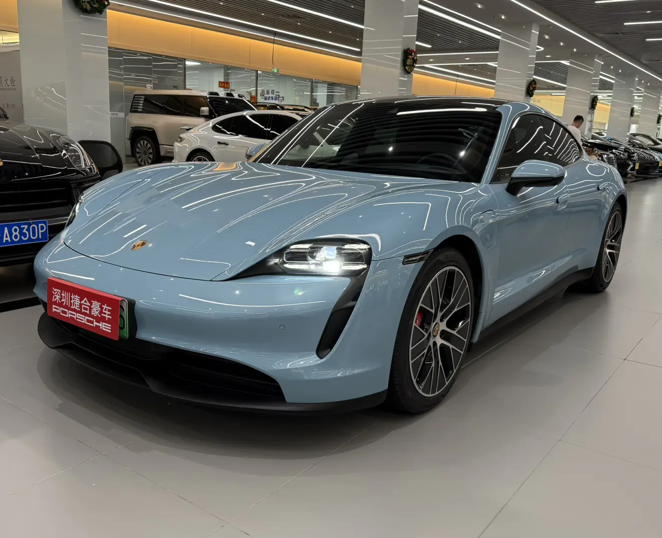 Porsche Taycan  из Китая