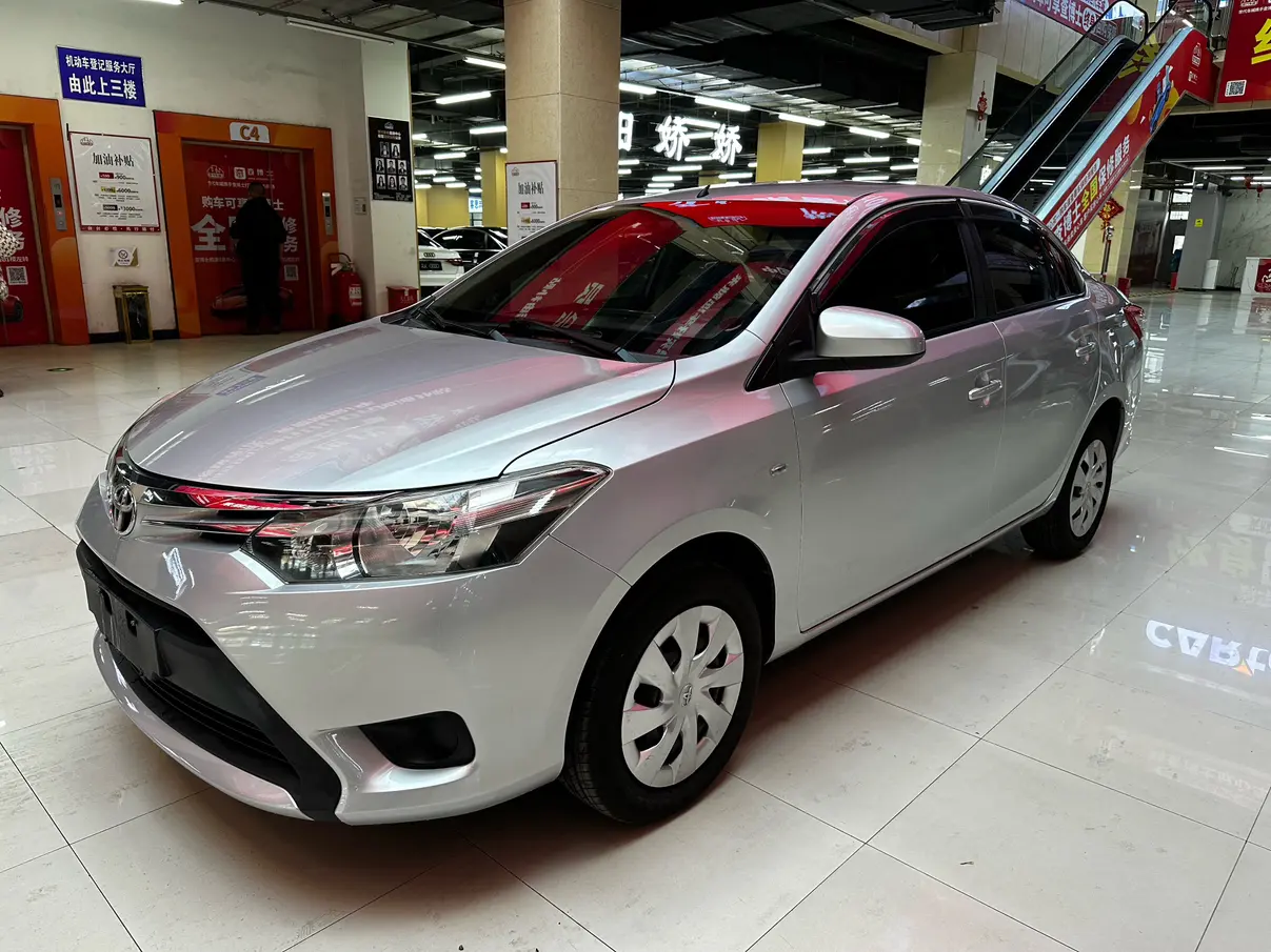 Toyota Vios  из Китая