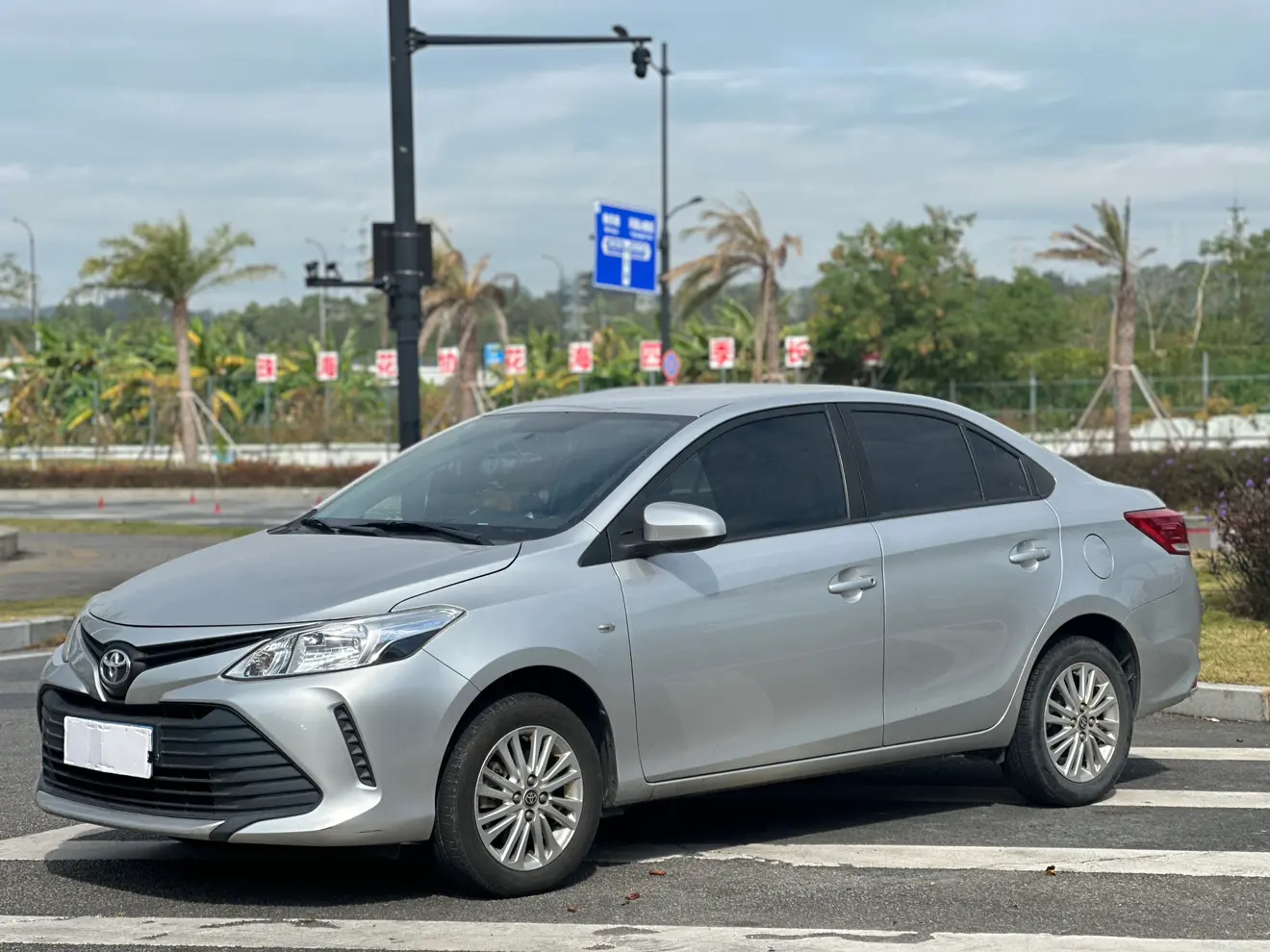 Toyota Vios  из Китая