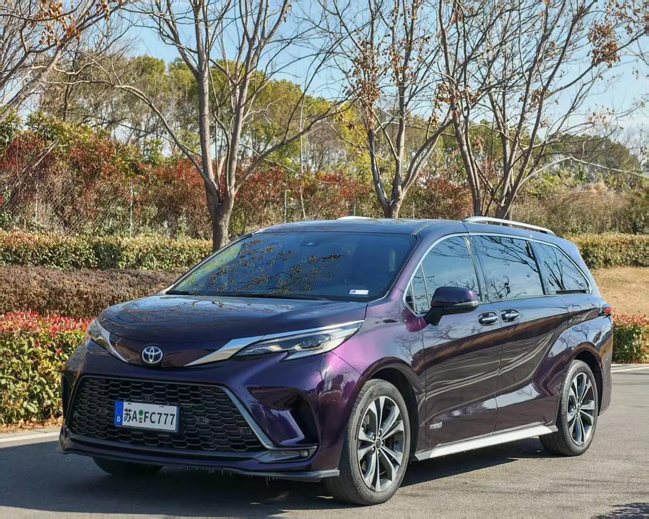 Toyota Granvia  из Китая