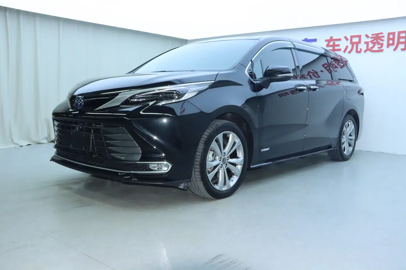 Toyota Sienna  из Китая