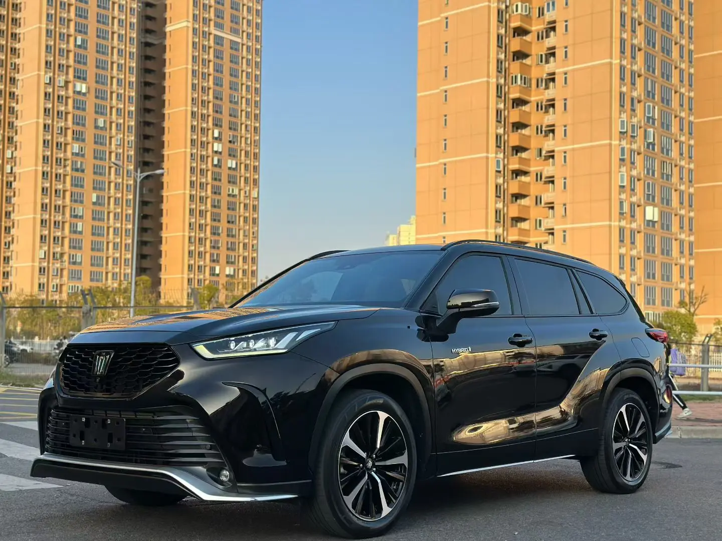 Toyota Crown Kluger  из Китая