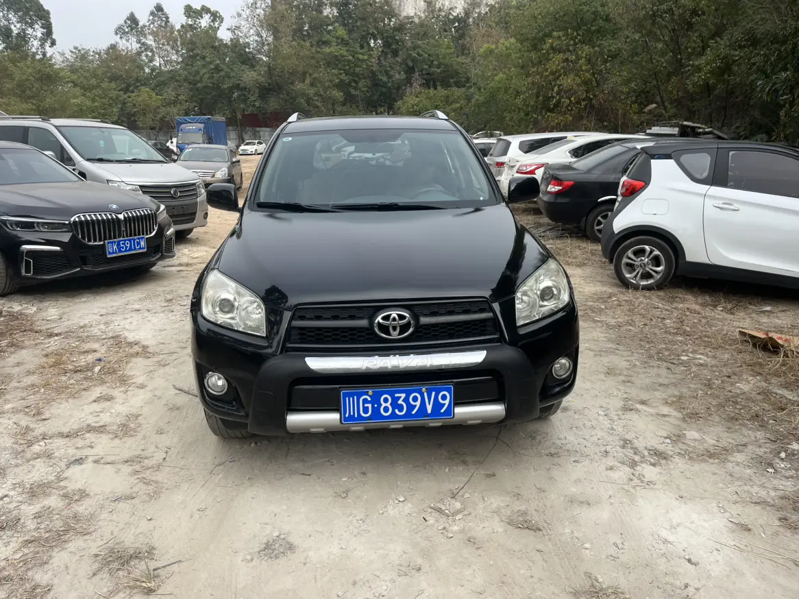 Toyota RAV4  из Китая
