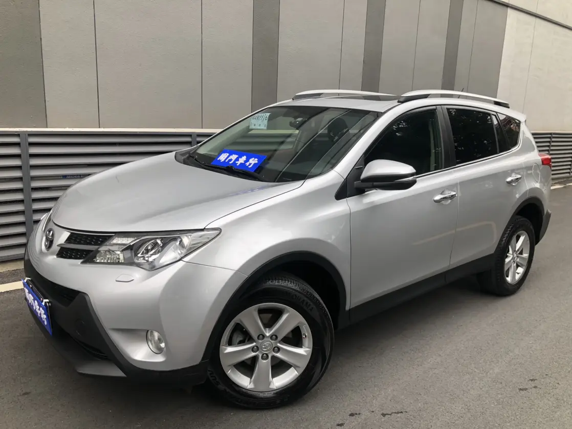Toyota RAV4  из Китая