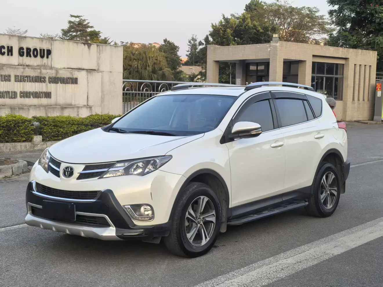 Toyota RAV4  из Китая