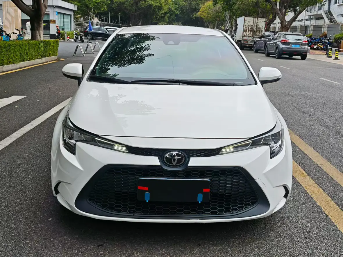 Toyota Levin (Lei Ling)  из Китая