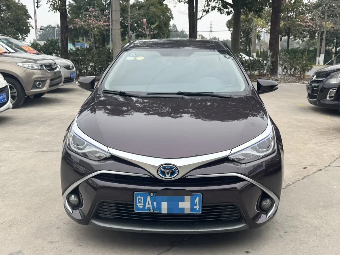 Toyota Levin (Lei Ling)  из Китая