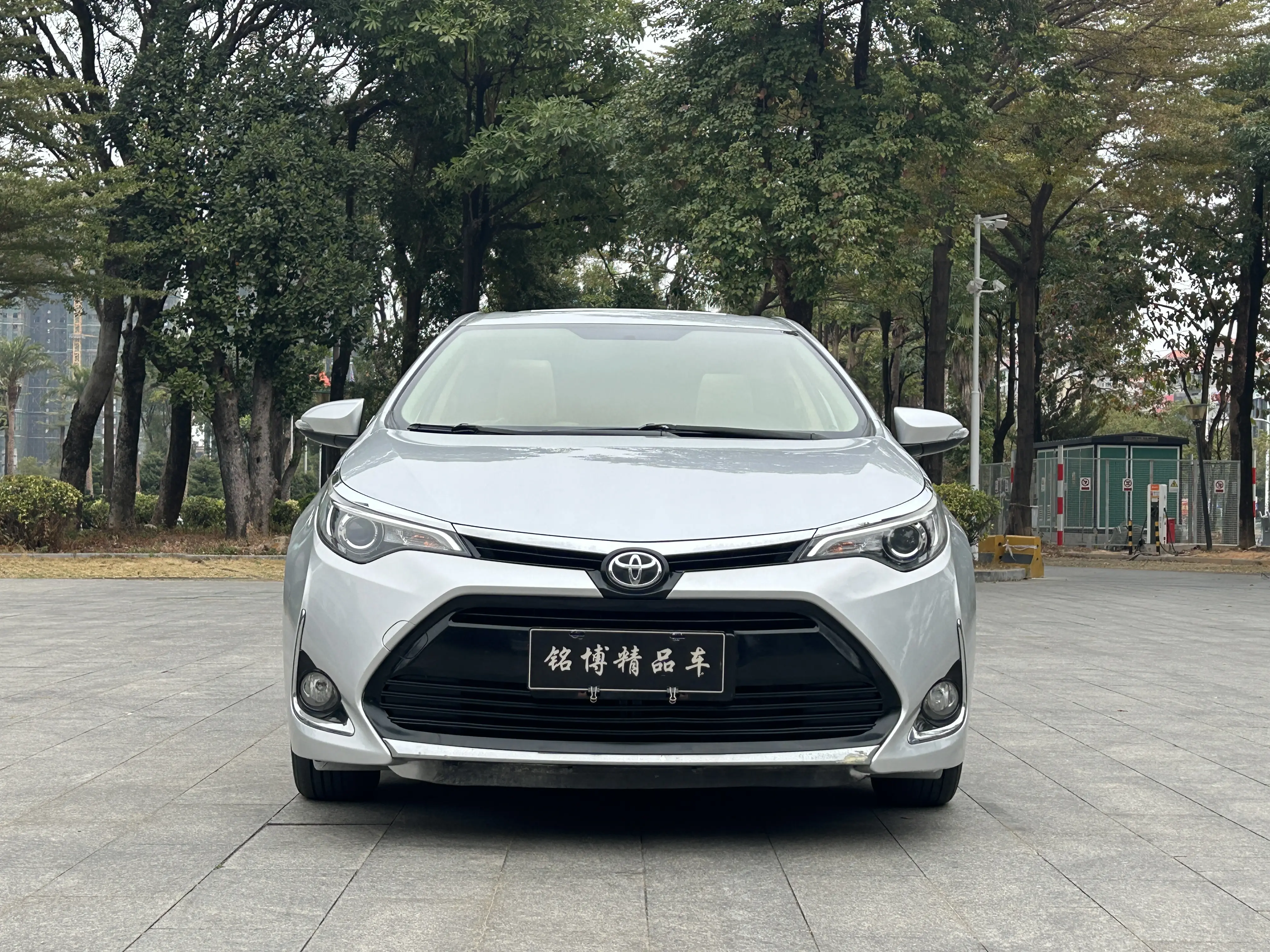 Toyota Levin (Lei Ling)  из Китая