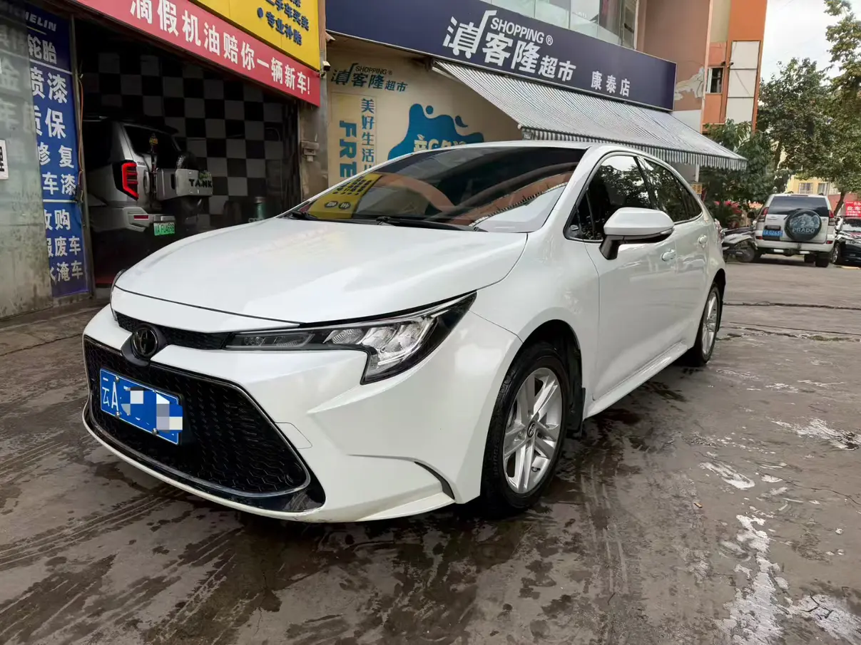 Toyota Levin (Lei Ling)  из Китая