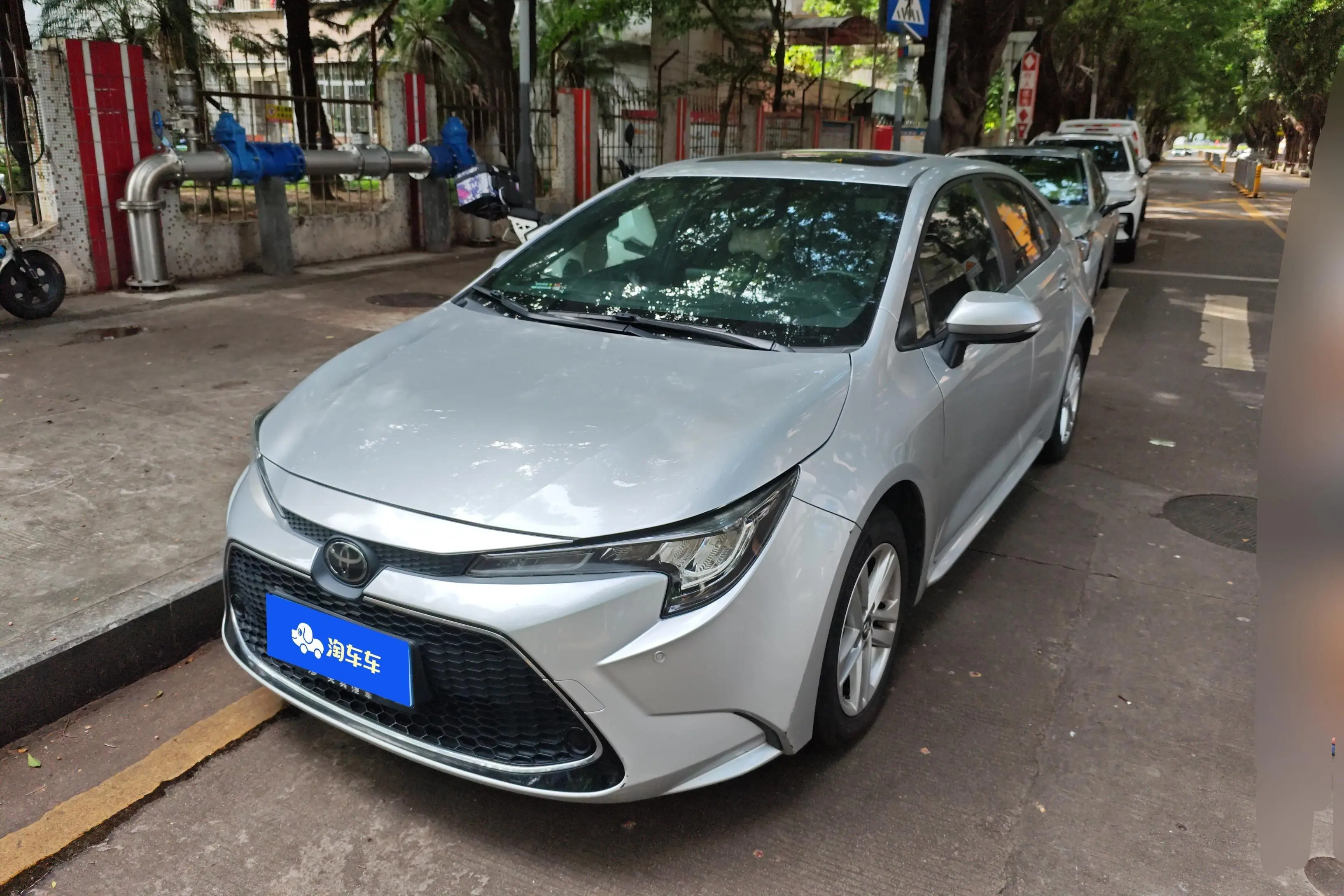 Toyota Levin (Lei Ling)  из Китая
