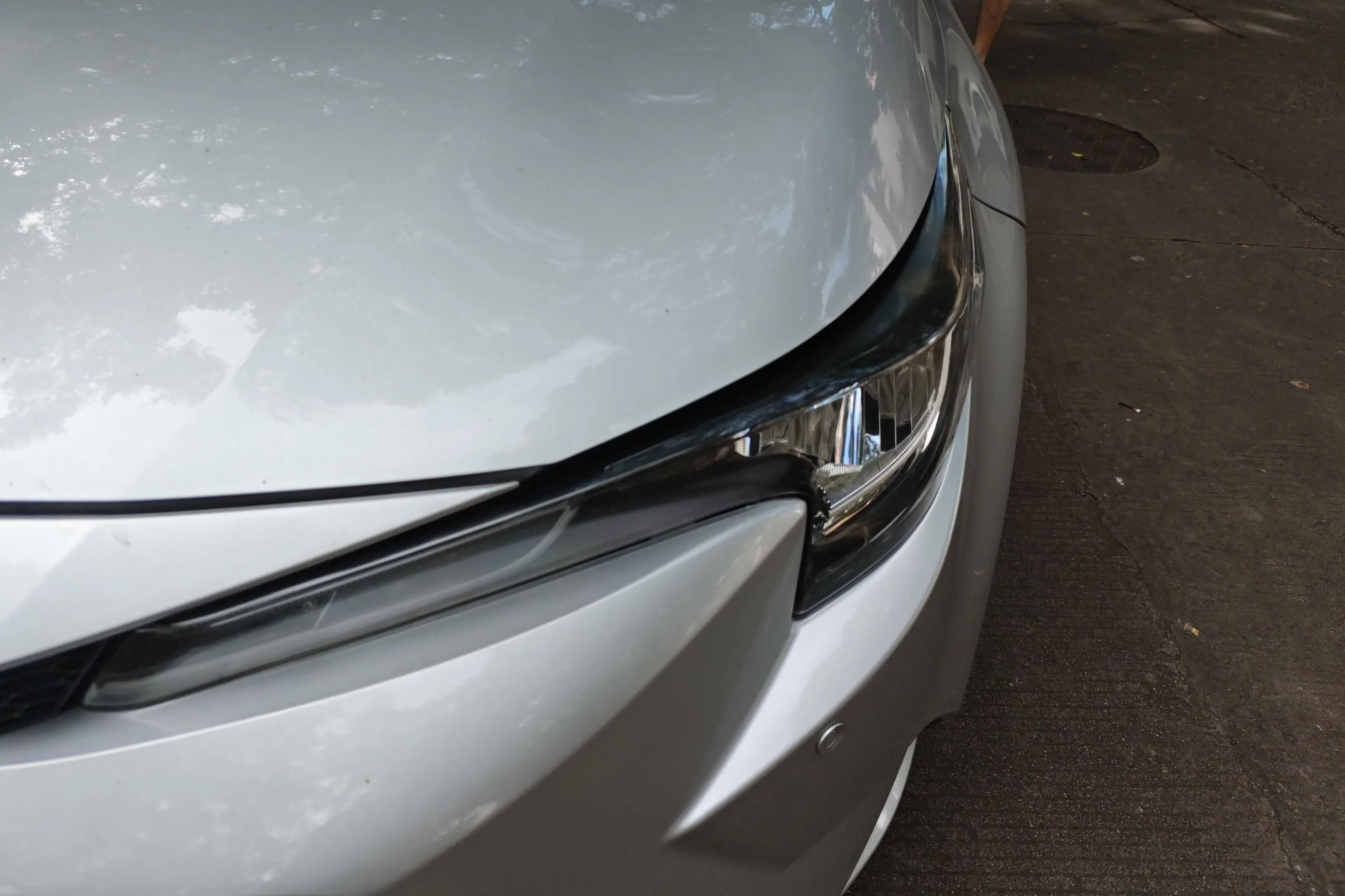 Toyota Levin (Lei Ling)  из Китая