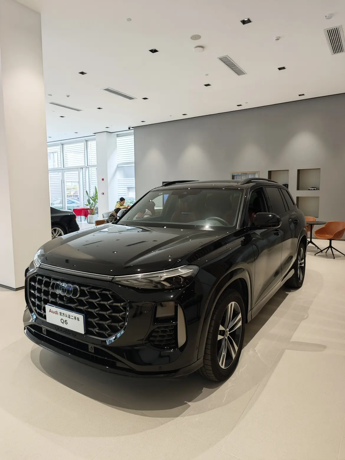 Audi Q6  из Китая