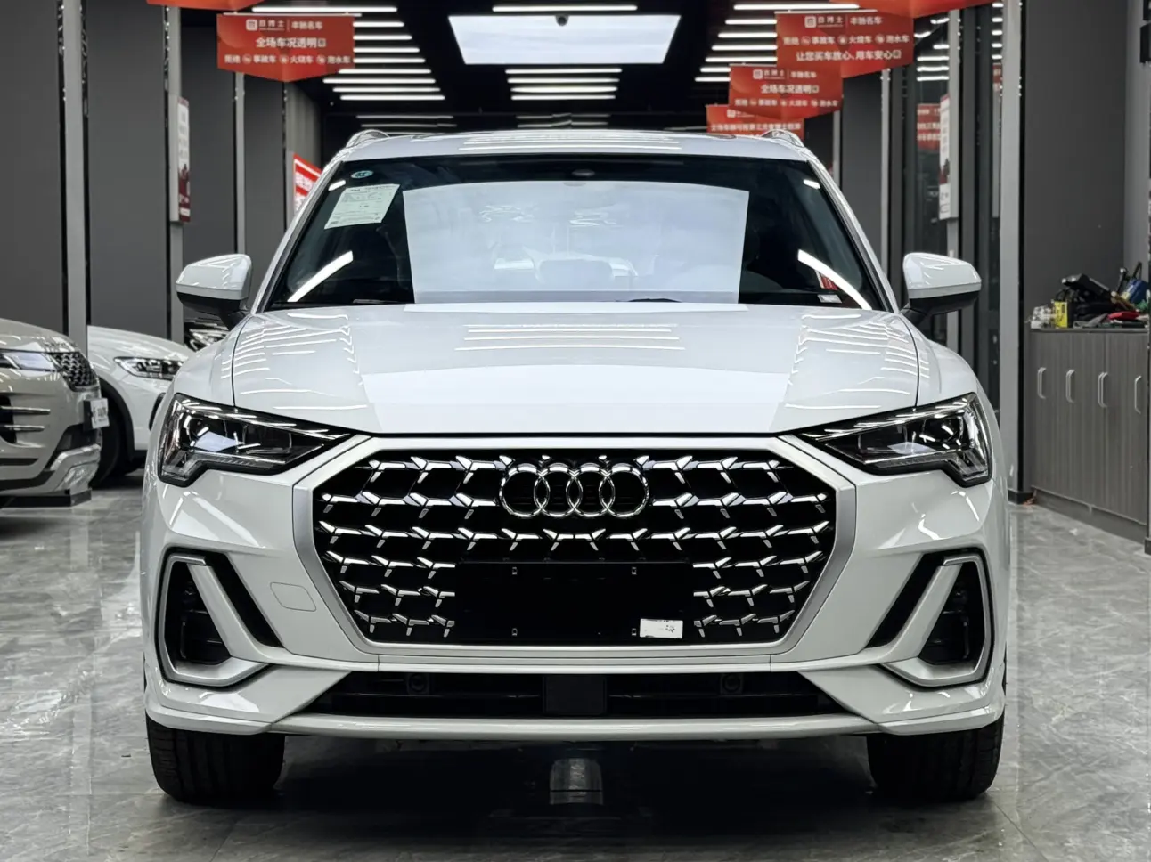 Audi Q3  из Китая