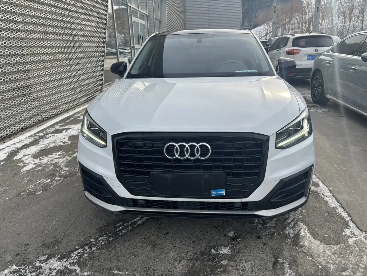 Audi Q2L  из Китая