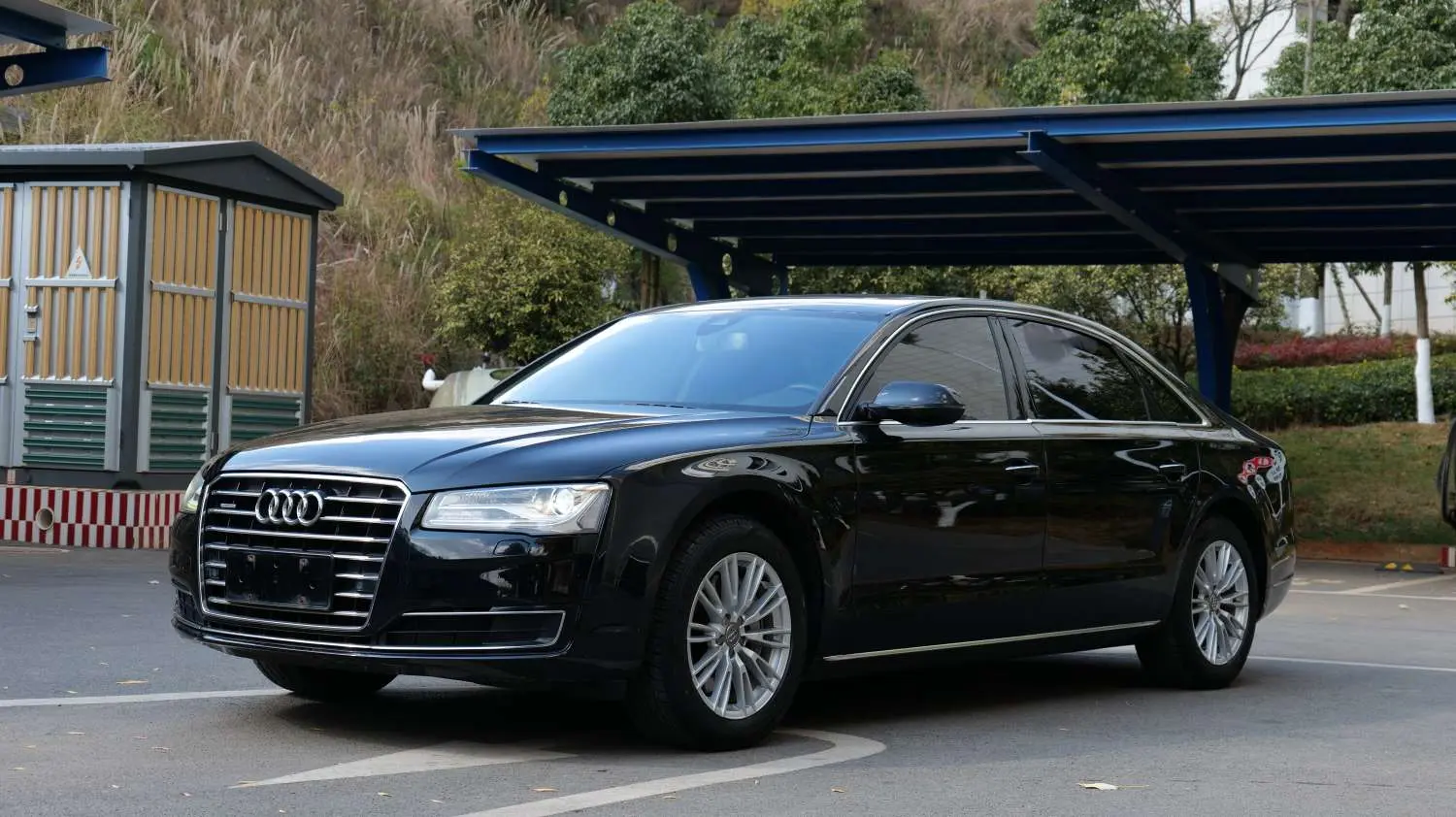 Audi A8
