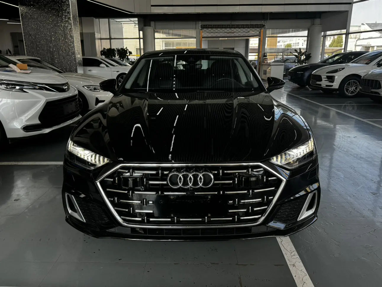 Audi A7L  из Китая