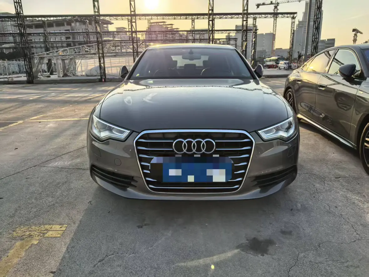 Audi A6L  из Китая