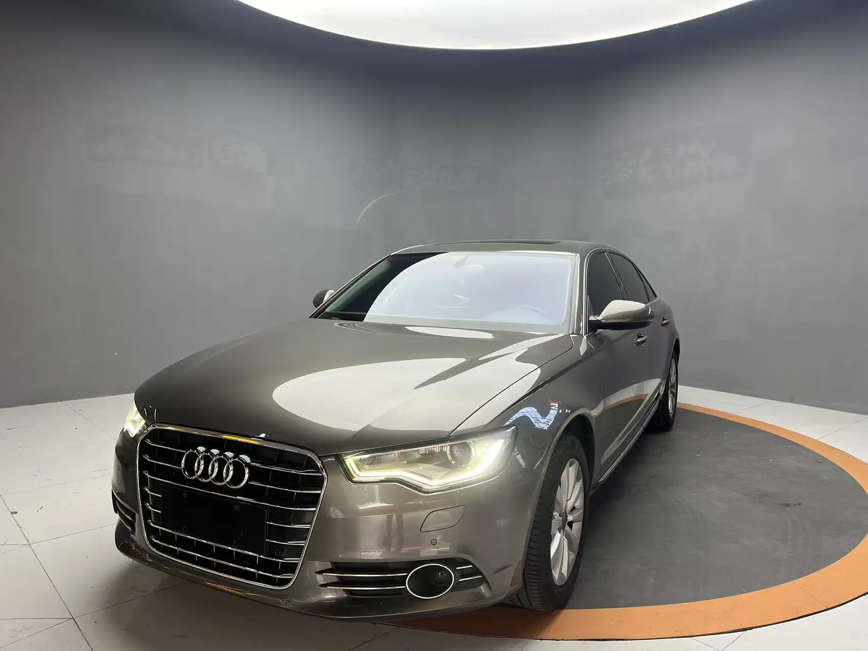 Audi A6L  из Китая