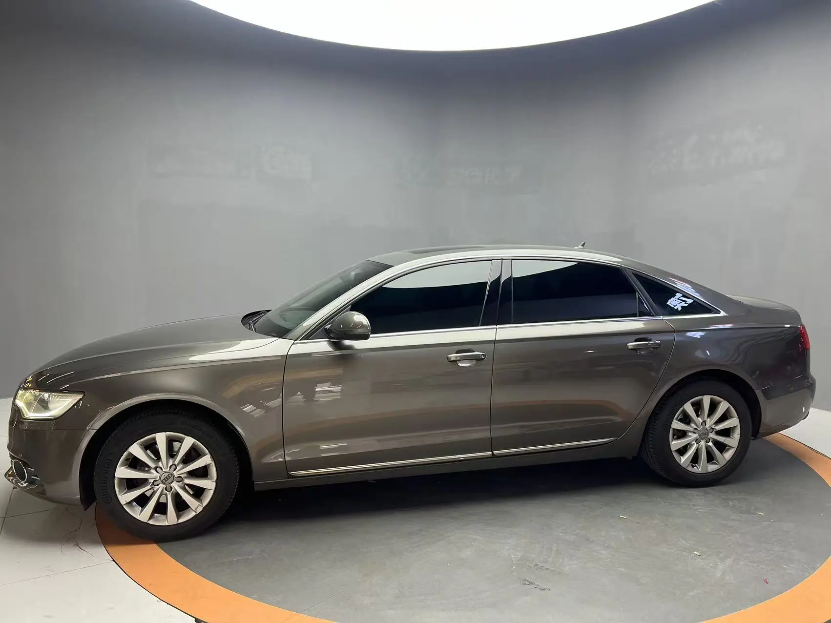 Audi A6L  из Китая