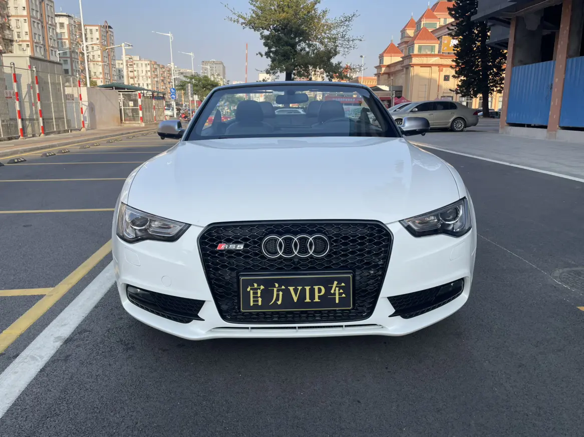 Audi A5  из Китая