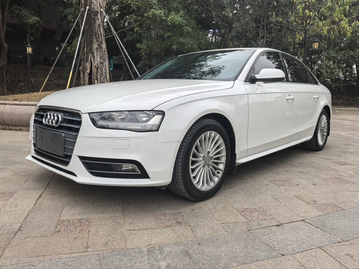 Audi A4L  из Китая