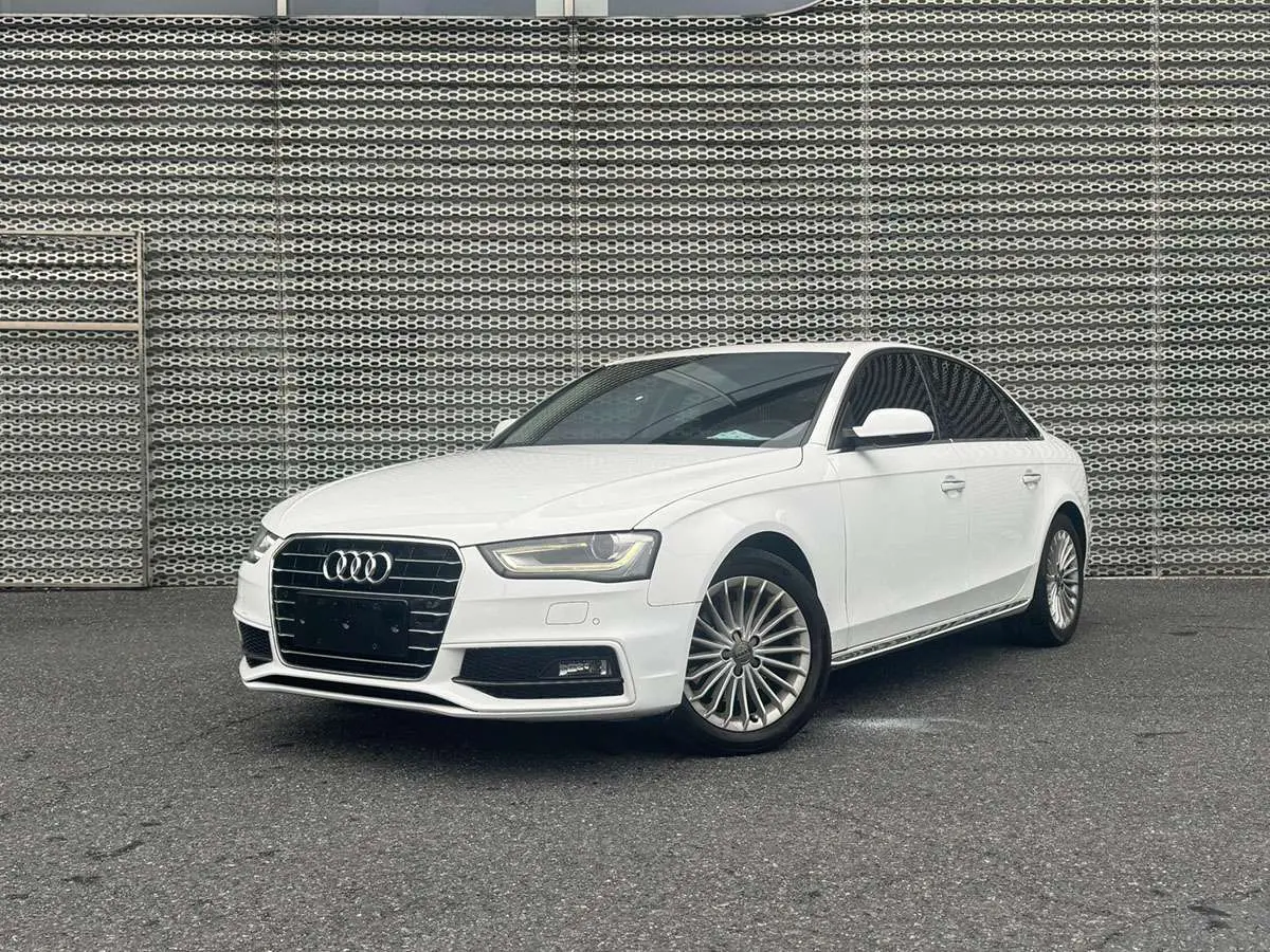 Audi A4L  из Китая