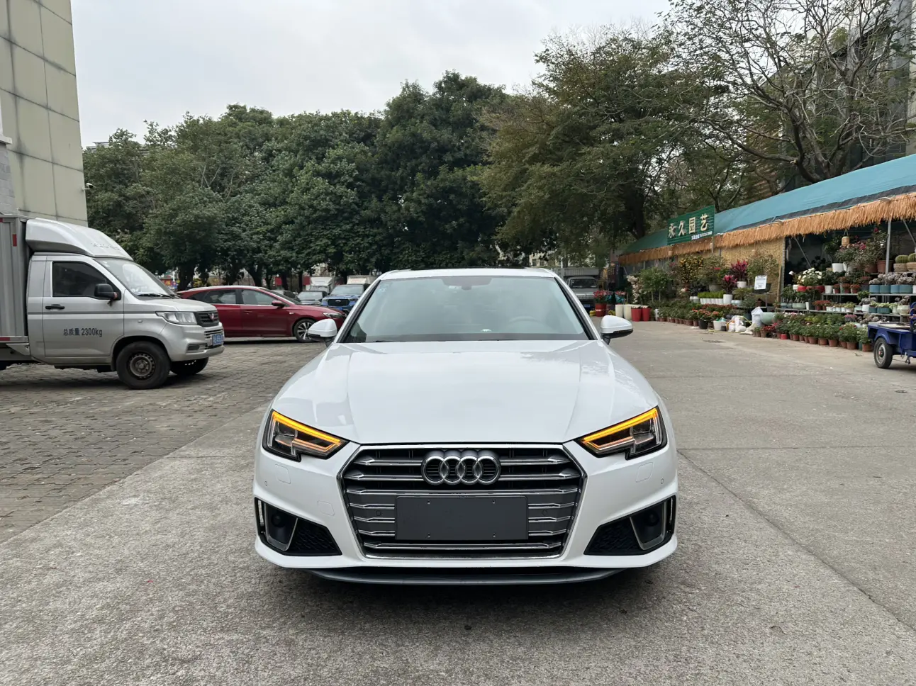 Audi A4L  из Китая