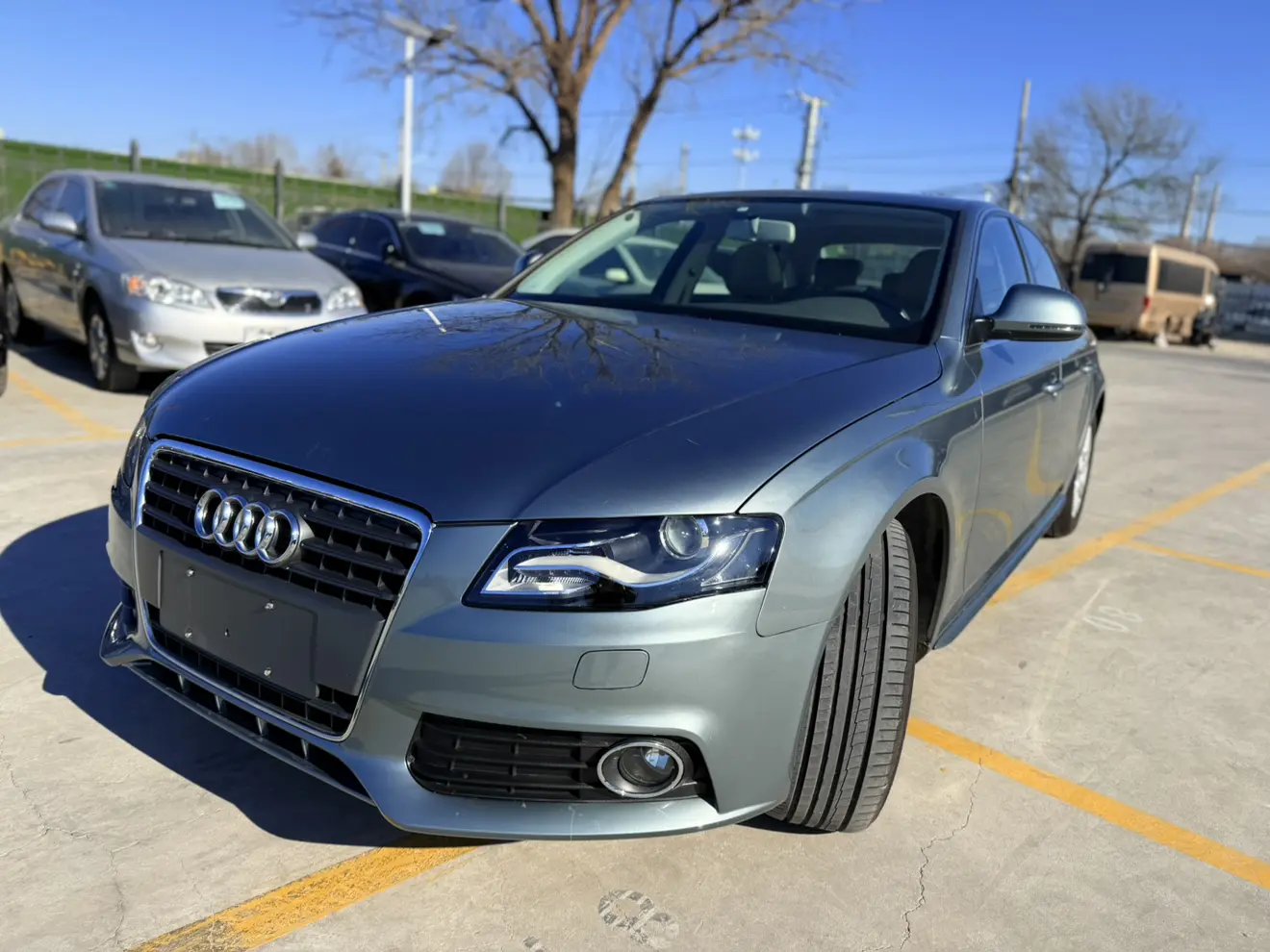 Audi A4L  из Китая