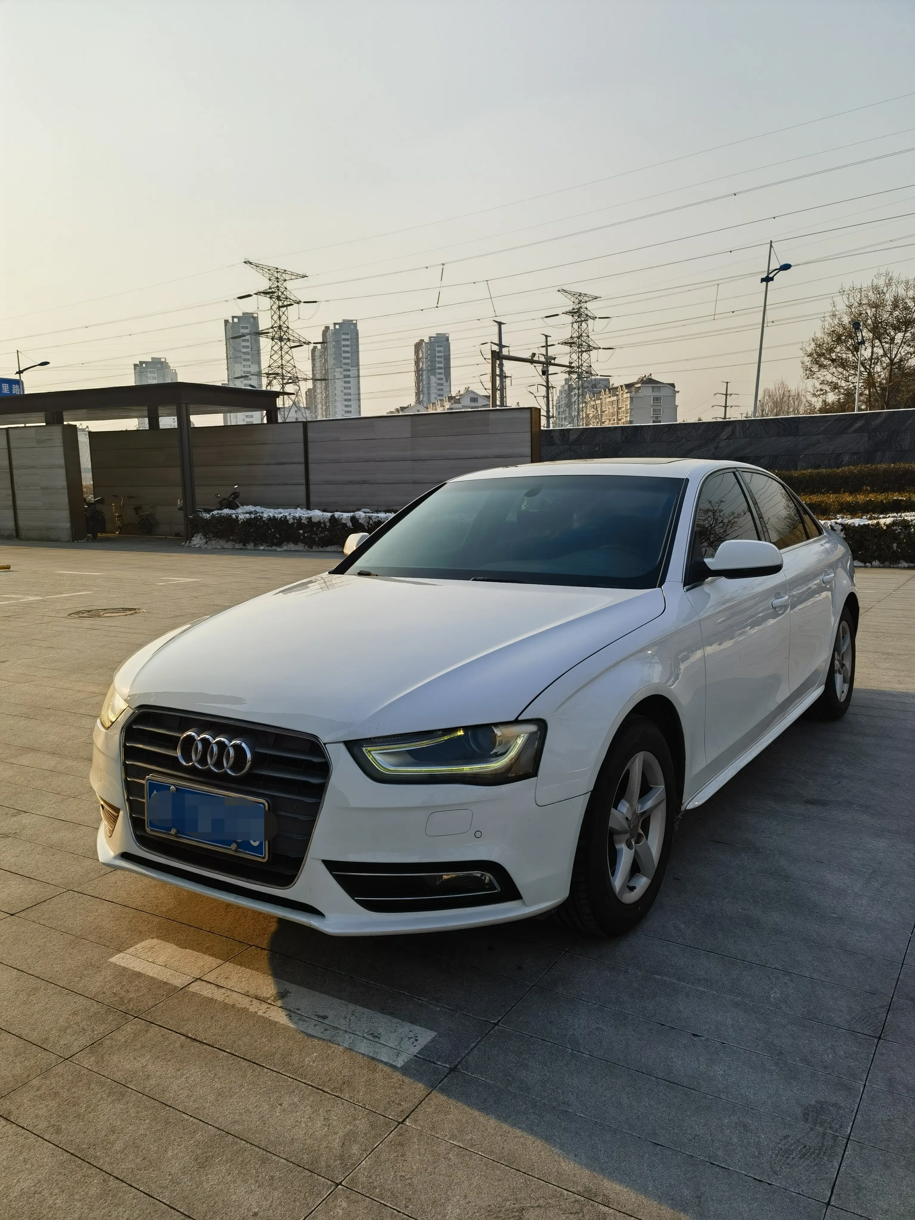 Audi A4L  из Китая